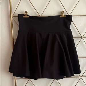 M (8) - Old Navy Girls Black Powersoft Active Skirt